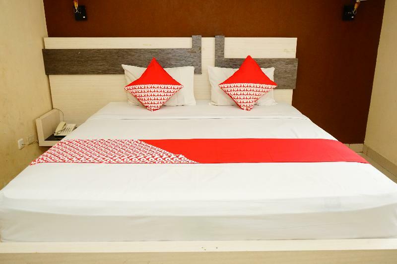 Grand Vella Hotel Пангкалпинанг Екстериор снимка